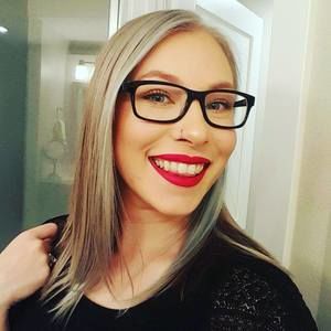 Meet your Posher, Anna